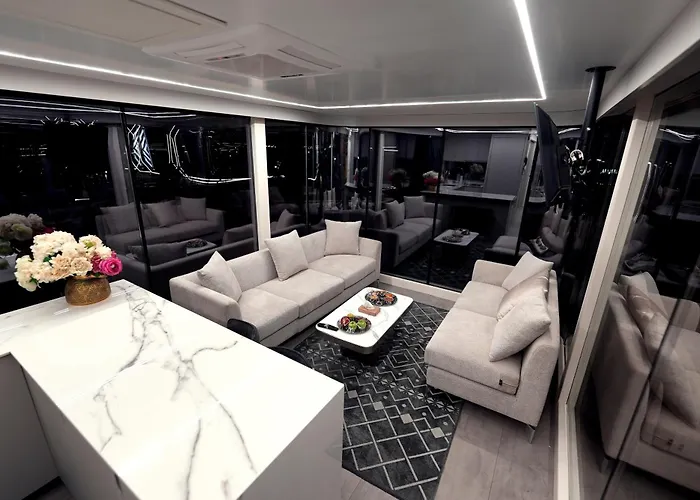 Villa Harmony Village *